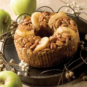 Apple Cinnamon Nut Cake